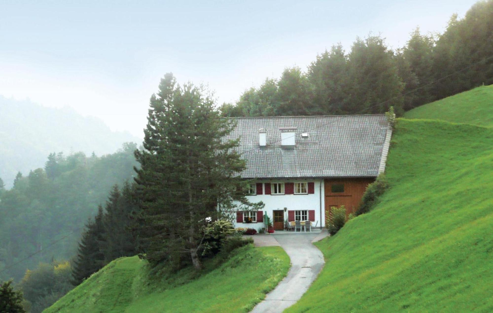 Ferienwohnung In Ruhiger Lage Blons  외부 사진